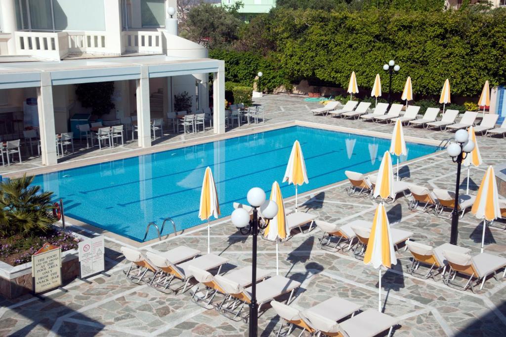 Κέδρισος Hotel Χανιά Εξωτερικό φωτογραφία