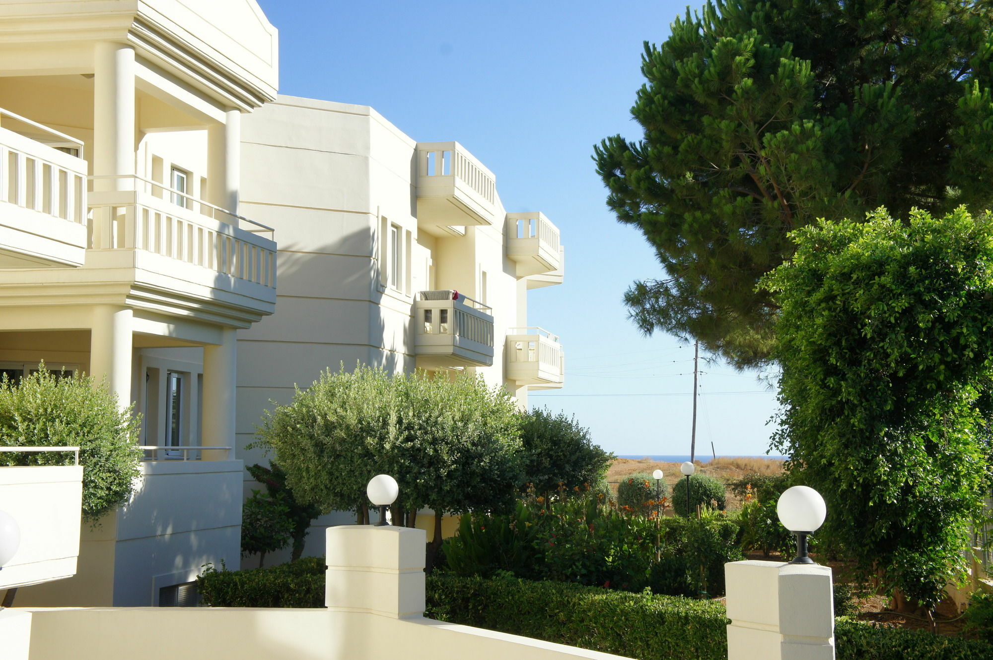 Κέδρισος Hotel Χανιά Εξωτερικό φωτογραφία